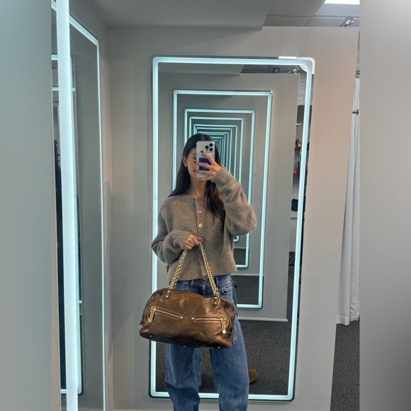 Gucci Handbags - Gucci Bag